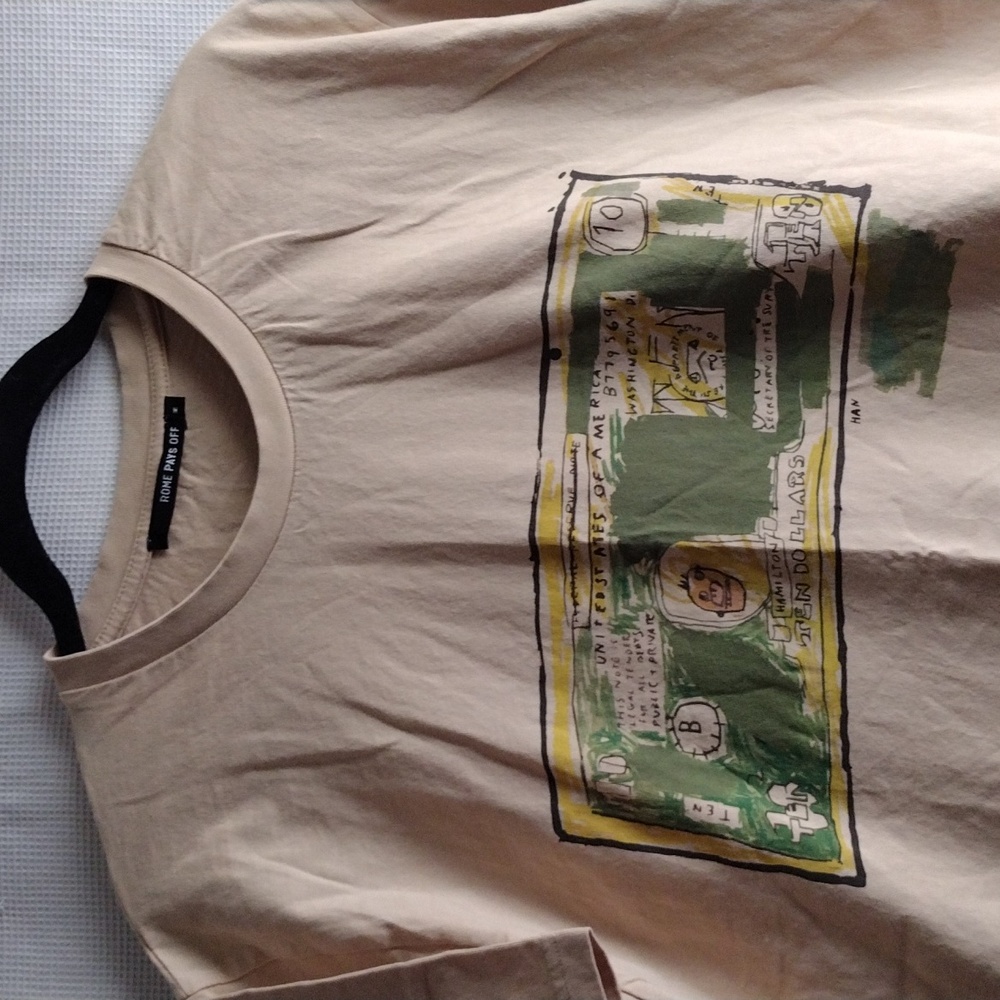 Jean Michel Basquiat Rome Pays Off tan T-shirt M